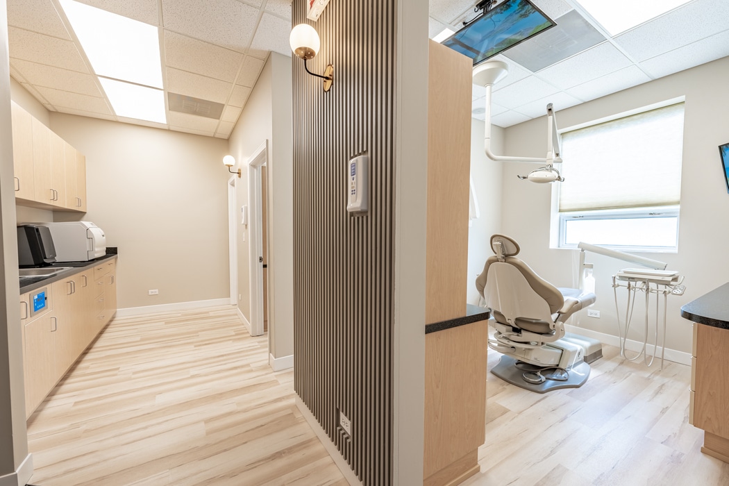 Dental Office in Sauganash, Edgebrook, Forest Glen, Chicago, IL
